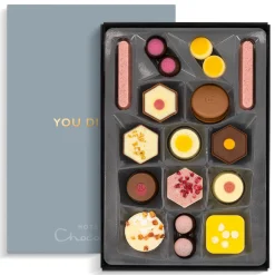 Hotel Chocolat Exuberantly Fruity H-box with You Did It Sleeve New