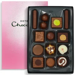 Hotel Chocolat Milk to Caramel H-box With Valentines Day Sleeve Clearance