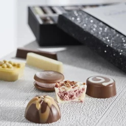 Hotel Chocolat The Signature Collection - Classic