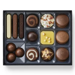 Hotel Chocolat The Signature Collection - Classic